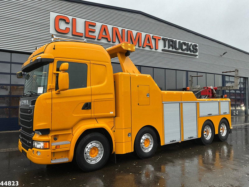 Scania R730 V8 8x4 Euro 6 Retarder Recovery truck Just 17.951 km! - Tow truck: picture 1 Scania R730 V8 8x4 Euro 6 Retarder Recovery truck Just 17.951 km! - Tow truck: picture 1