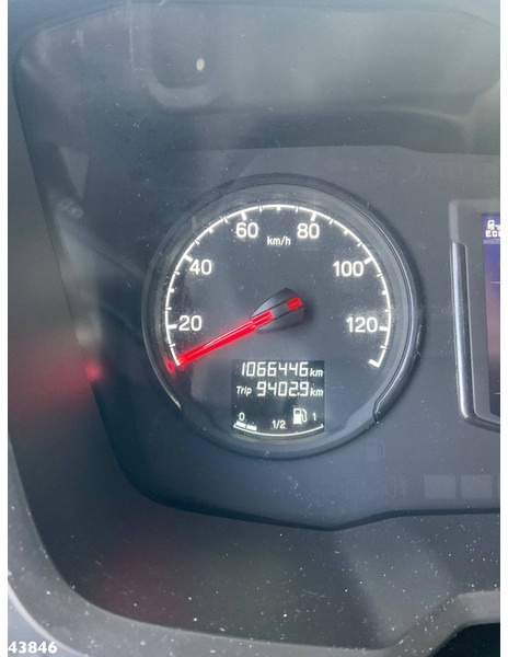 Lease a Scania R 580 V8 6x4 Euro 6 Retarder Scania R 580 V8 6x4 Euro 6 Retarder: picture 18