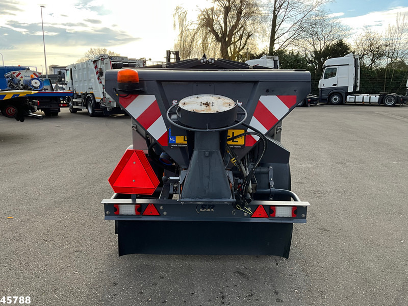 Epoke IGLOO S2400 - Trailer: picture 3 Epoke IGLOO S2400 - Trailer: picture 3