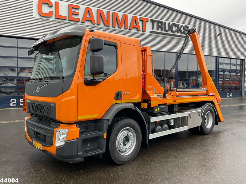 Volvo FE 320 Euro 6 VDL 14 Ton portaalarmsysteem - Skip loader truck: picture 1 Volvo FE 320 Euro 6 VDL 14 Ton portaalarmsysteem - Skip loader truck: picture 1