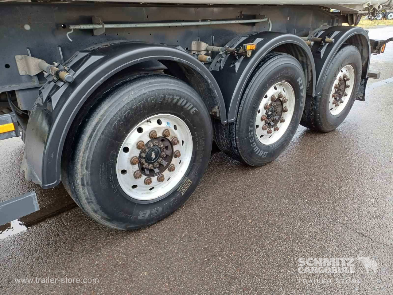 SCHMITZ Auflieger Kipper Alukastenmulde 44m³ - Tipper semi-trailer: picture 2 SCHMITZ Auflieger Kipper Alukastenmulde 44m³ - Tipper semi-trailer: picture 2