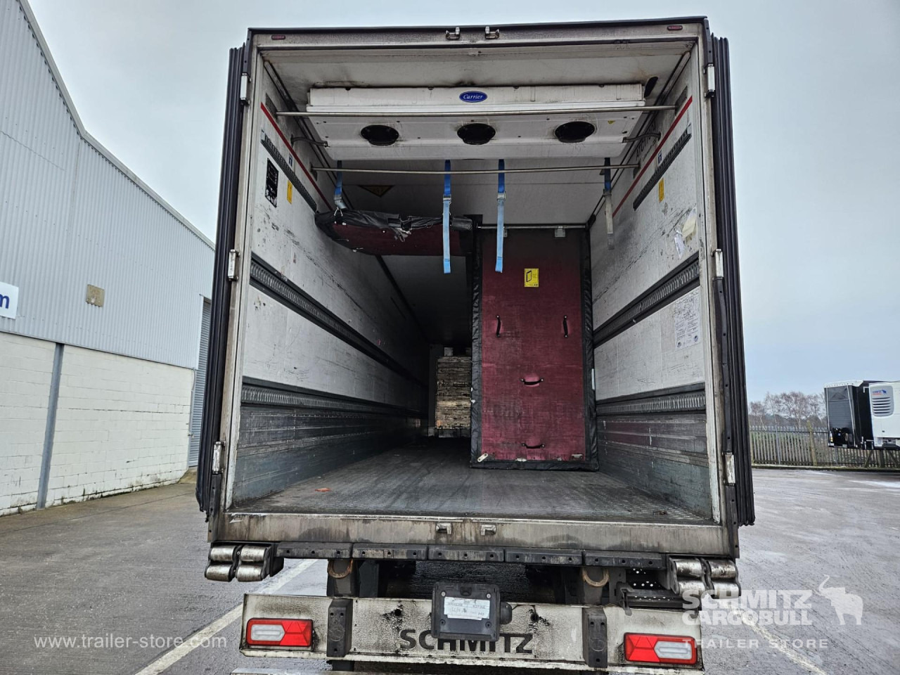 Isothermal semi-trailer SCHMITZ Reefer Multitemp: picture 9