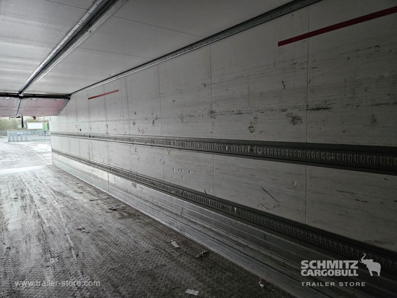 Isothermal semi-trailer SCHMITZ Reefer Multitemp: picture 6