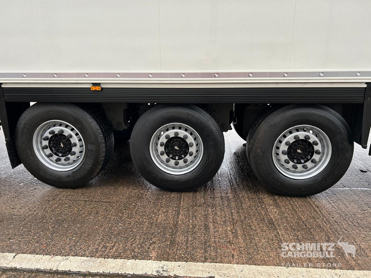 SCHMITZ Reefer Multitemp - Isothermal semi-trailer: picture 5 SCHMITZ Reefer Multitemp - Isothermal semi-trailer: picture 5