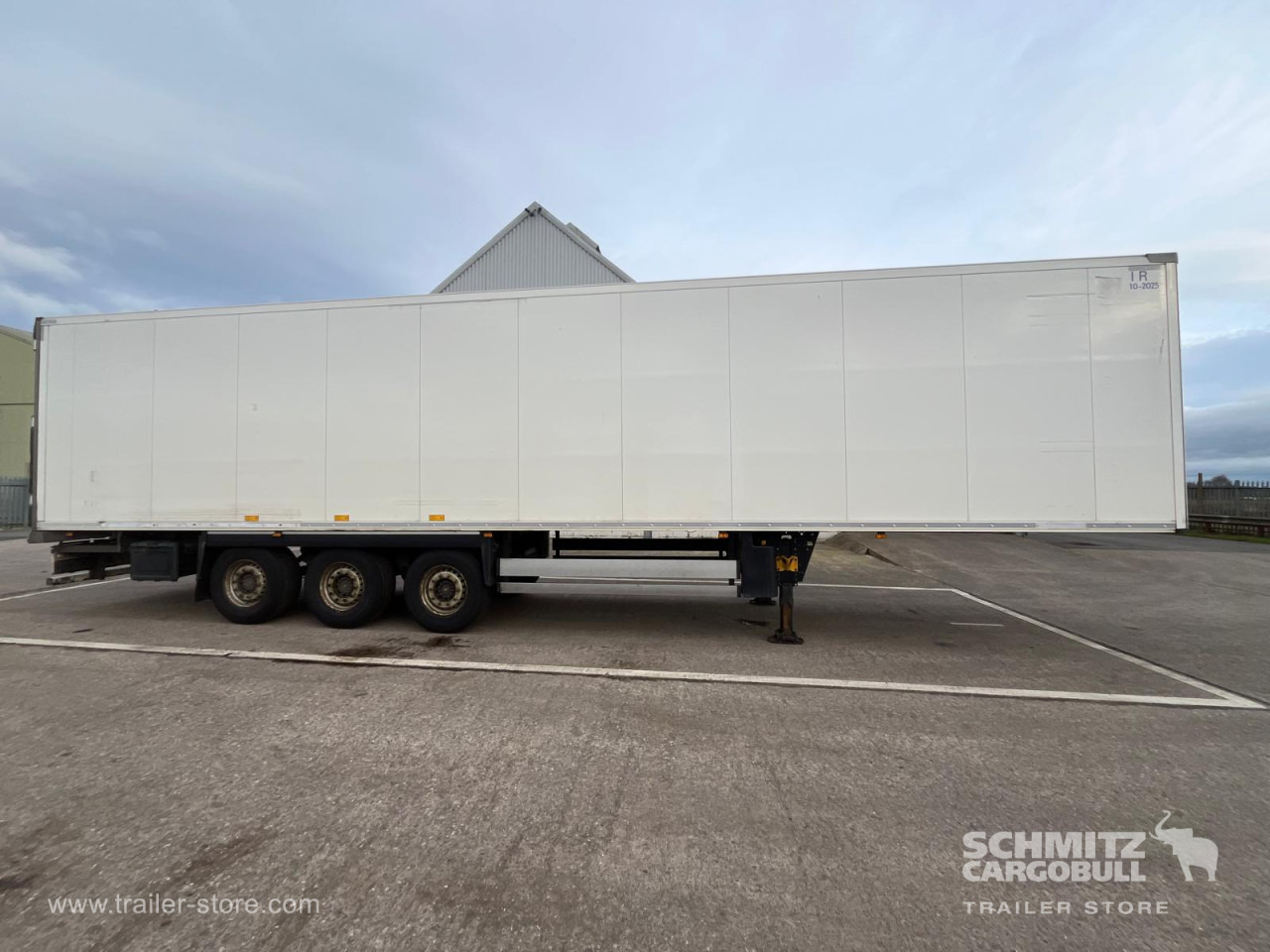 SCHMITZ Reefer Multitemp - Isothermal semi-trailer: picture 2 SCHMITZ Reefer Multitemp - Isothermal semi-trailer: picture 2
