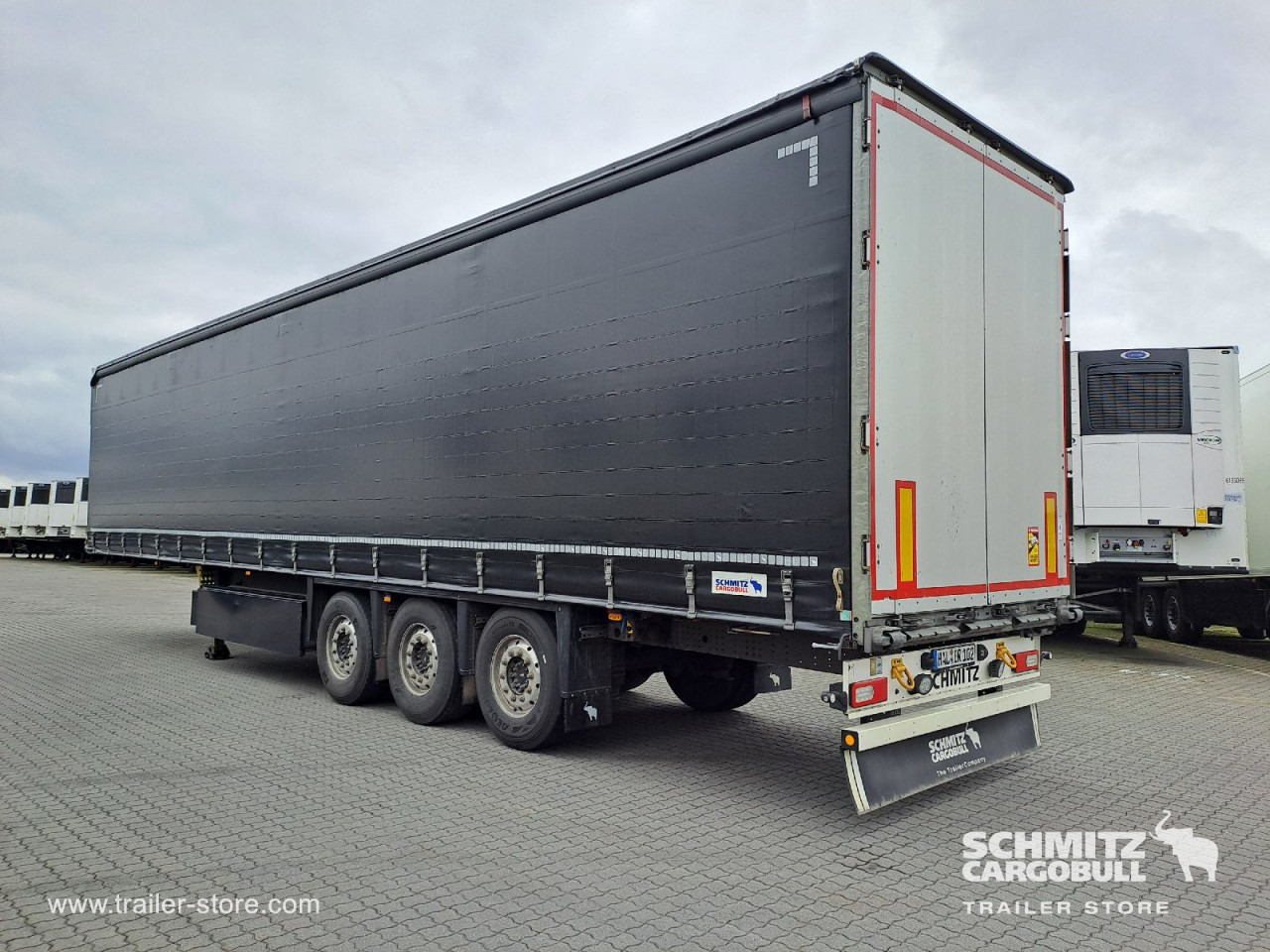 SCHMITZ Curtainsider Standard - Curtainsider semi-trailer: picture 5 SCHMITZ Curtainsider Standard - Curtainsider semi-trailer: picture 5