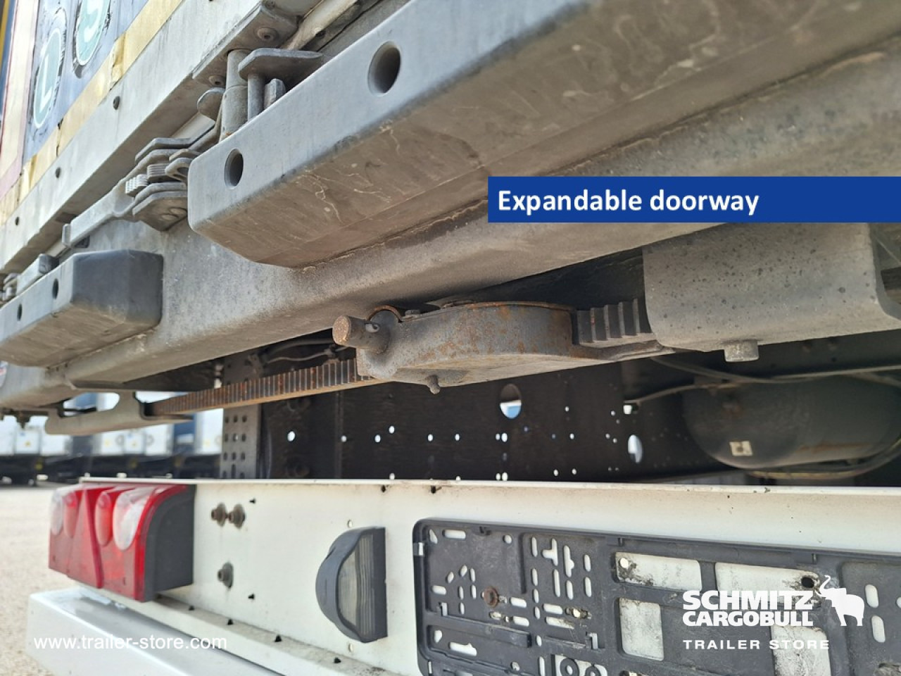 SCHMITZ Curtainsider Mega - Curtainsider semi-trailer: picture 2 SCHMITZ Curtainsider Mega - Curtainsider semi-trailer: picture 2