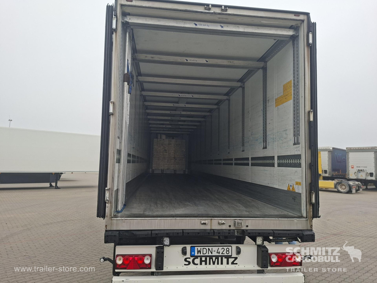 SCHMITZ Reefer Standard Double deck - Isothermal semi-trailer: picture 4 SCHMITZ Reefer Standard Double deck - Isothermal semi-trailer: picture 4