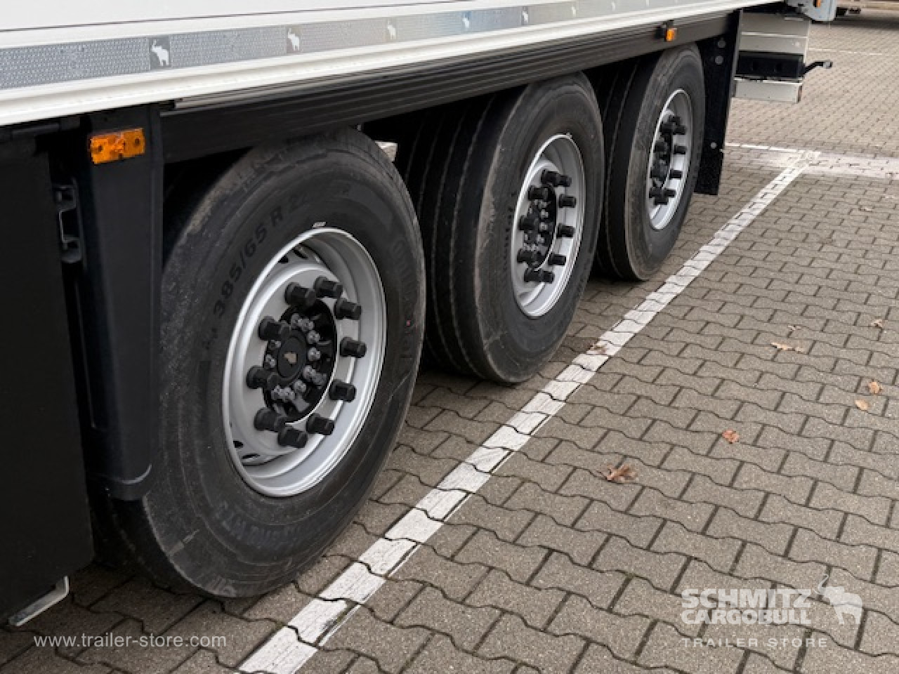 SCHMITZ Oplegger Vries Standard Double deck - Isothermal semi-trailer: picture 2 SCHMITZ Oplegger Vries Standard Double deck - Isothermal semi-trailer: picture 2