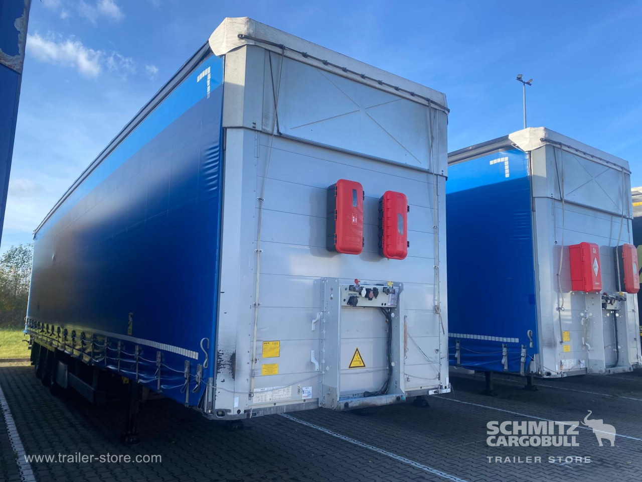 SCHMITZ Curtainsider Mega - Curtainsider semi-trailer: picture 1 SCHMITZ Curtainsider Mega - Curtainsider semi-trailer: picture 1