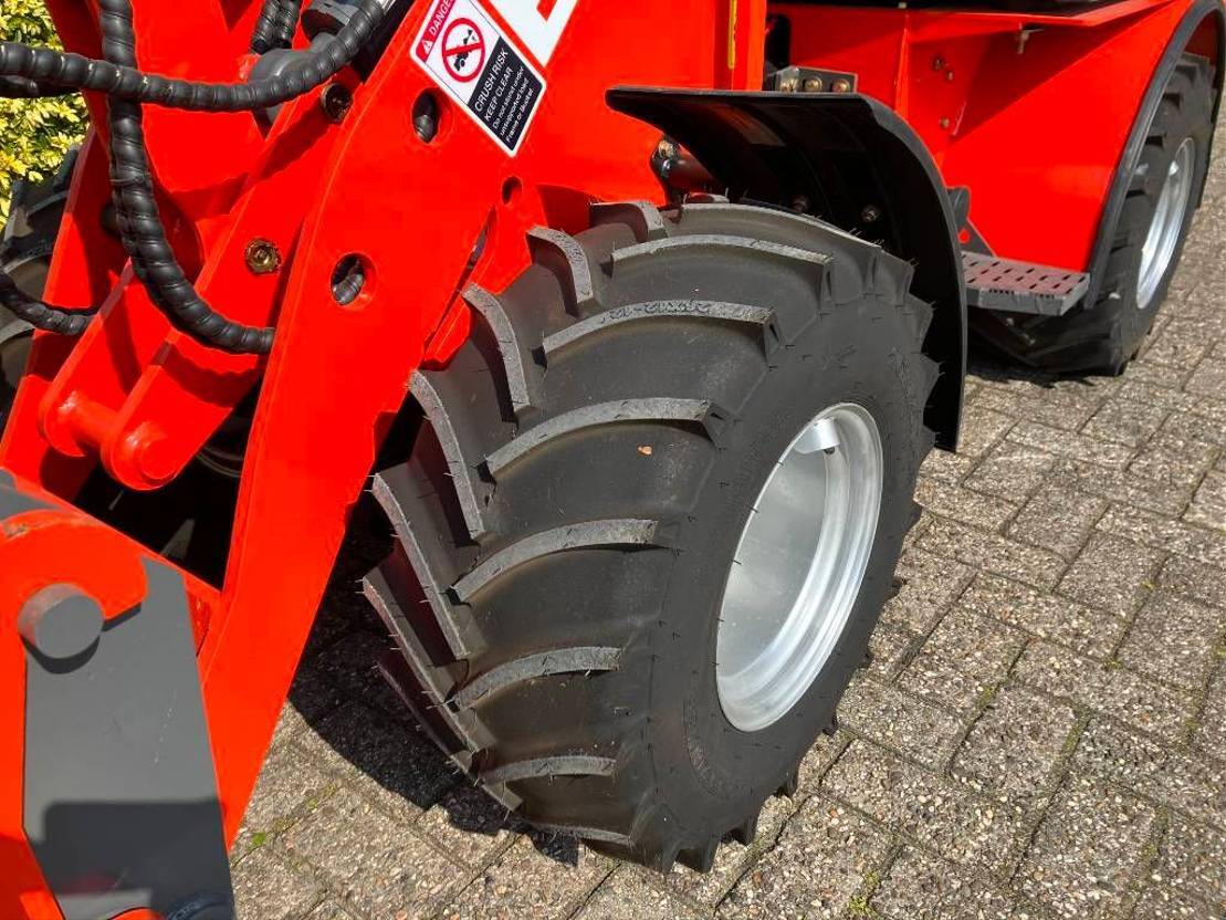 EVERUN ER06 - Wheel loader: picture 3 EVERUN ER06 - Wheel loader: picture 3