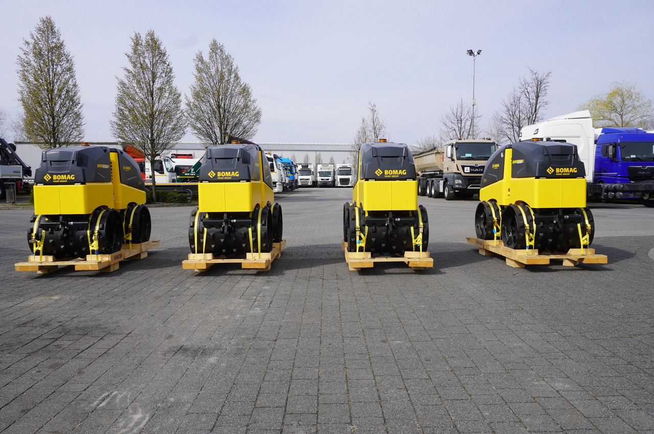BOMAG BMP 8500 brand-new trench roller / Remote Control / 4 units - Soil stabilizer: picture 4 BOMAG BMP 8500 brand-new trench roller / Remote Control / 4 units - Soil stabilizer: picture 4