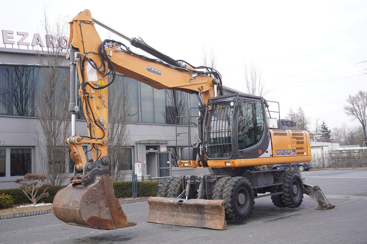 CASE WX218 / 23t wheeled excavator / 3 times folding arm - Wheel excavator: picture 2 CASE WX218 / 23t wheeled excavator / 3 times folding arm - Wheel excavator: picture 2