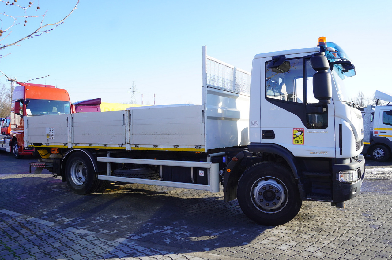 IVECO Eurocargo 160-210 / 75,000 km! / Dhollandia DHS072 lift 2000 kg - Dropside/ Flatbed truck: picture 5 IVECO Eurocargo 160-210 / 75,000 km! / Dhollandia DHS072 lift 2000 kg - Dropside/ Flatbed truck: picture 5