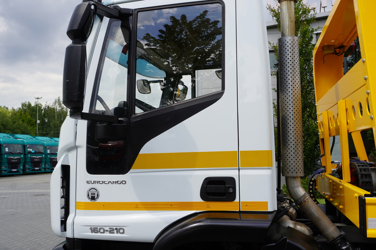 Lease a IVECO Eurocargo 160-210 / 75,000 km! / OMARS lowered tow truck platform / Fork IVECO Eurocargo 160-210 / 75,000 km! / OMARS lowered tow truck platform / Fork: picture 22