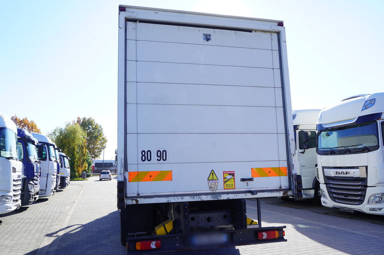 IVECO Eurocargo 160E21 / Only 11 thousand km!!! / Box 18 EPAL - Box truck: picture 4 IVECO Eurocargo 160E21 / Only 11 thousand km!!! / Box 18 EPAL - Box truck: picture 4