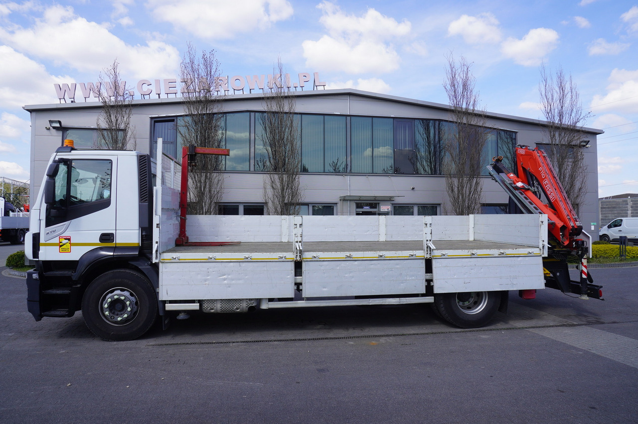 Iveco Stralis 310 / 34 tho km !!! / FASSI 4 Tons 400 MTH! / Flatbed - Crane truck, Crane truck: picture 5 Iveco Stralis 310 / 34 tho km !!! / FASSI 4 Tons 400 MTH! / Flatbed - Crane truck, Crane truck: picture 5