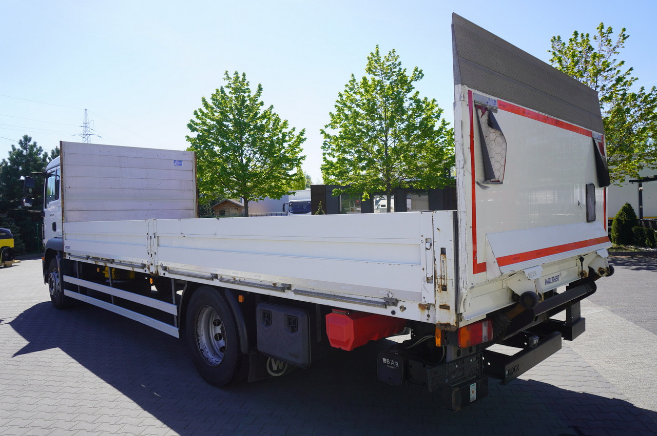 MAN TGM 18.340 / flatbed 18 EPAL / Sleeping cab - Dropside/ Flatbed truck: picture 5 MAN TGM 18.340 / flatbed 18 EPAL / Sleeping cab - Dropside/ Flatbed truck: picture 5