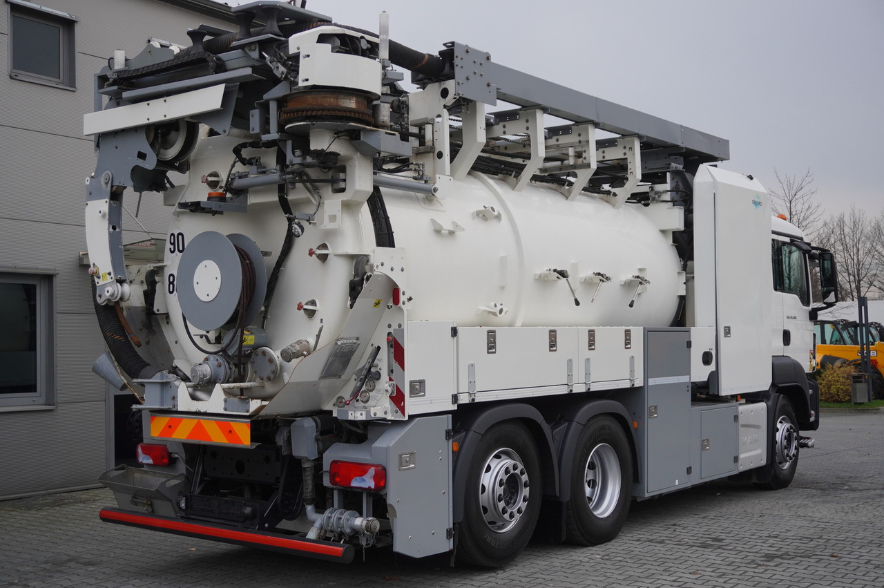 MAN TGS 26.360 E6 / RIVARD sewage cleaner 18 m3 / 180 tho. km / steering axle / 2 units - Vacuum truck: picture 5 MAN TGS 26.360 E6 / RIVARD sewage cleaner 18 m3 / 180 tho. km / steering axle / 2 units - Vacuum truck: picture 5