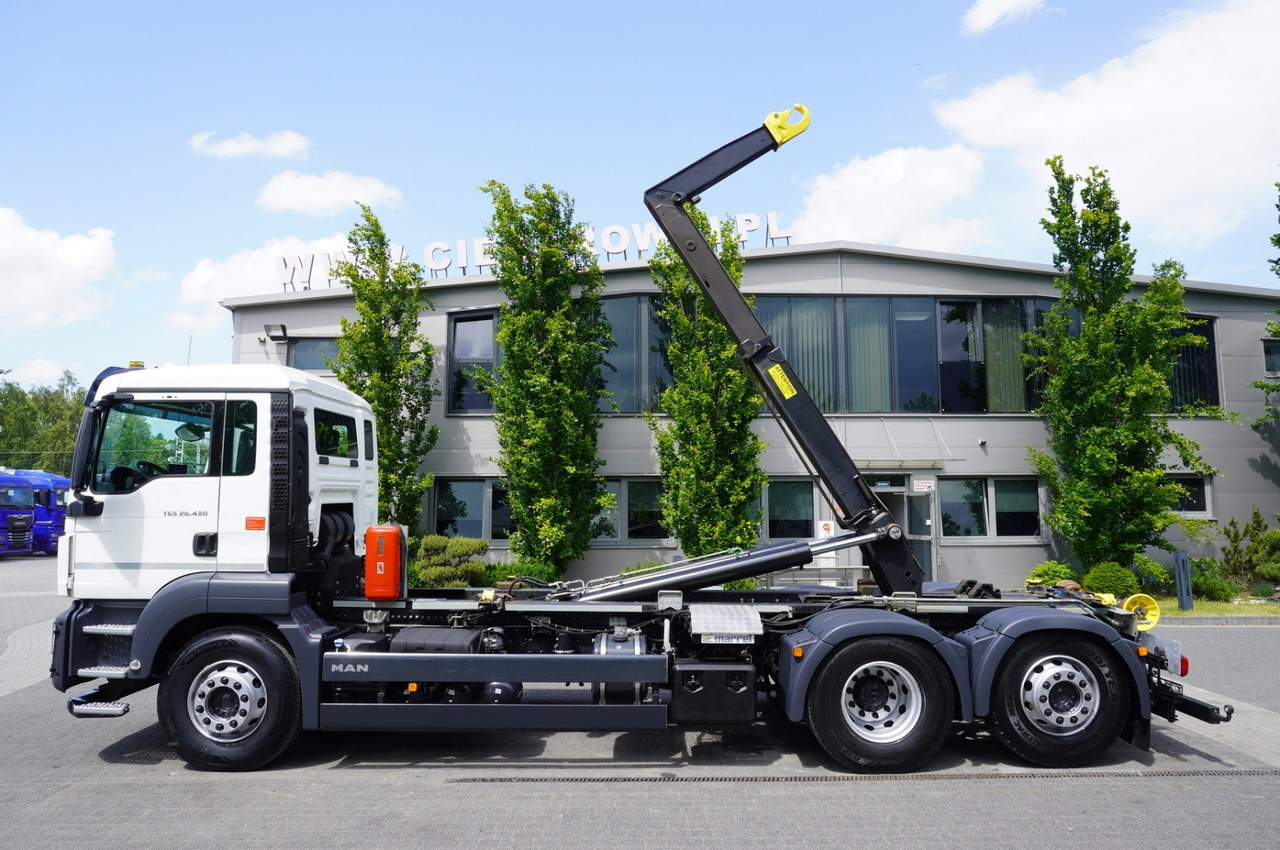 MAN TGS 26.430 E6 6x2 / HIAB Multilift hooklift - Hook lift truck: picture 3 MAN TGS 26.430 E6 6x2 / HIAB Multilift hooklift - Hook lift truck: picture 3