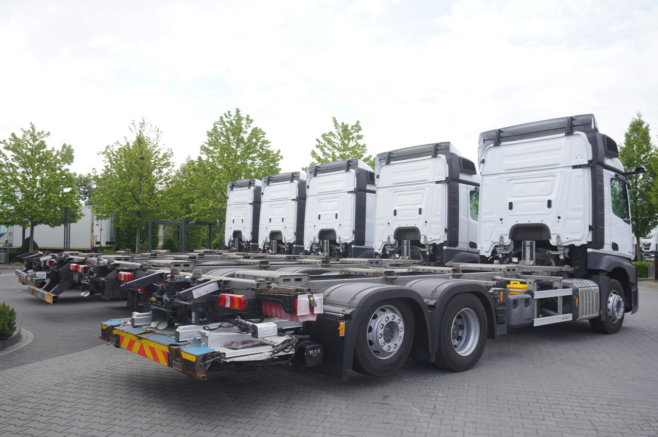 MERCEDES-BENZ Actros 2545 6×2 MP5 / ADR AT / 12 units - Container transporter/ Swap body truck: picture 4 MERCEDES-BENZ Actros 2545 6×2 MP5 / ADR AT / 12 units - Container transporter/ Swap body truck: picture 4