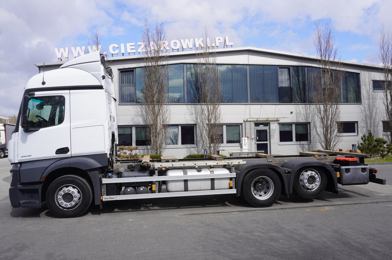 MERCEDES-BENZ Actros 2545 6x2 MP5 / Full ADR / BDF - Container transporter/ Swap body truck: picture 2 MERCEDES-BENZ Actros 2545 6x2 MP5 / Full ADR / BDF - Container transporter/ Swap body truck: picture 2