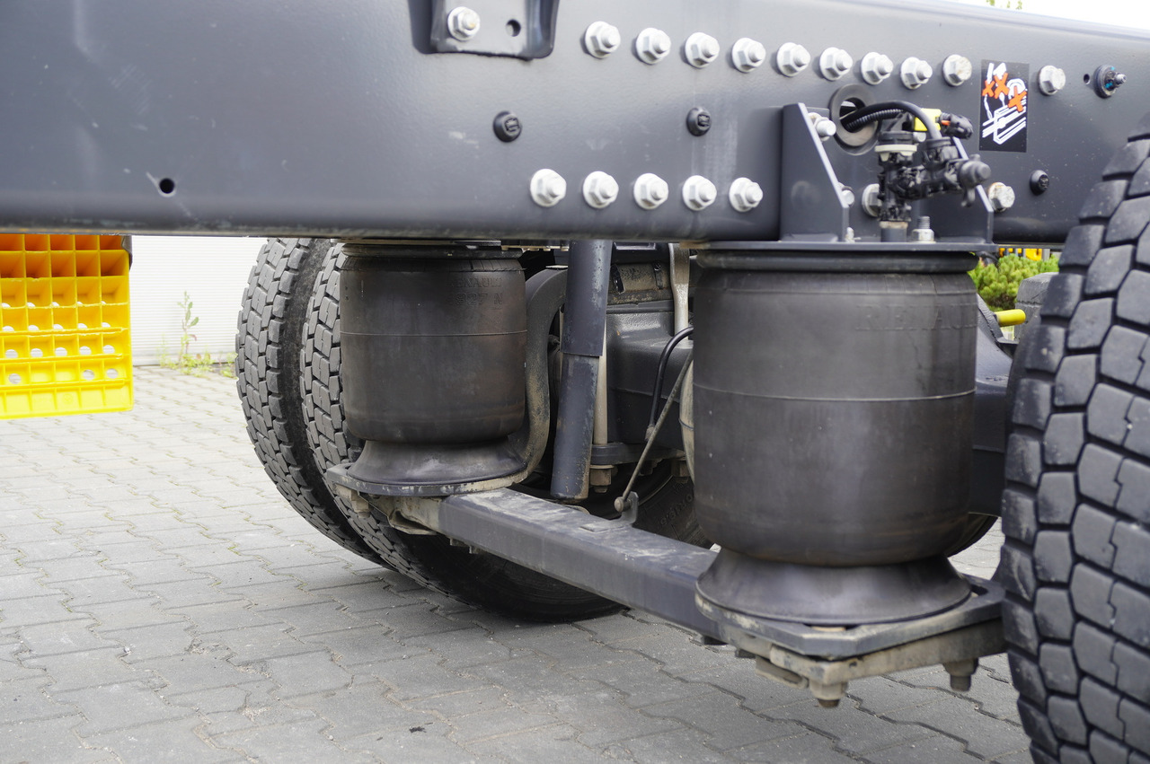 Lease a RENAULT D16 / Chassis 7.1 m / Differential lock RENAULT D16 / Chassis 7.1 m / Differential lock: picture 11 Lease a RENAULT D16 / Chassis 7.1 m / Differential lock RENAULT D16 / Chassis 7.1 m / Differential lock: picture 11