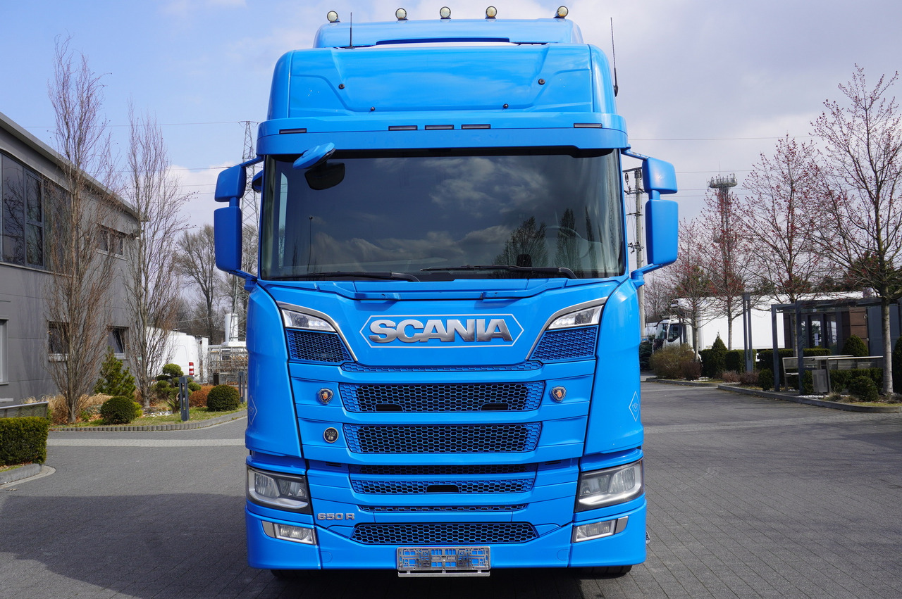 Cab chassis truck SCANIA R650 V8 / 650 HP/ frame 8.8 m / steered 4th axle: picture 6