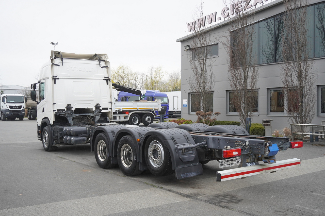 Scania G540 8x4 / Chassis 8.7 m / Steered axle / 2021 - Cab chassis truck: picture 4 Scania G540 8x4 / Chassis 8.7 m / Steered axle / 2021 - Cab chassis truck: picture 4