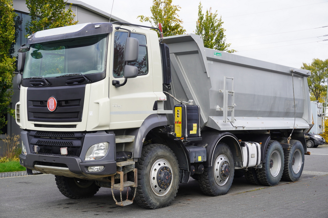 TATRA Phoenix 8x8 Twin-Steer Quad/A dump truck / 30 tho. km - Rigid dumper/ Rock truck: picture 2 TATRA Phoenix 8x8 Twin-Steer Quad/A dump truck / 30 tho. km - Rigid dumper/ Rock truck: picture 2