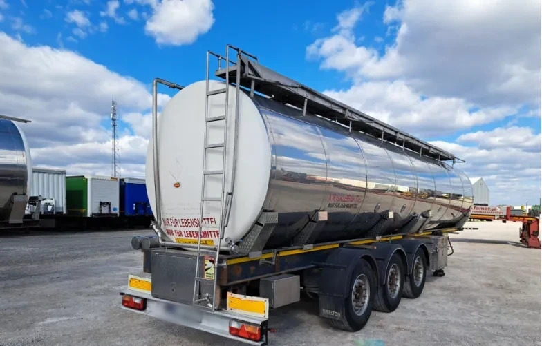 WIELTON NS3D 36 t food cistern / 3 chambers - Tank semi-trailer: picture 2 WIELTON NS3D 36 t food cistern / 3 chambers - Tank semi-trailer: picture 2