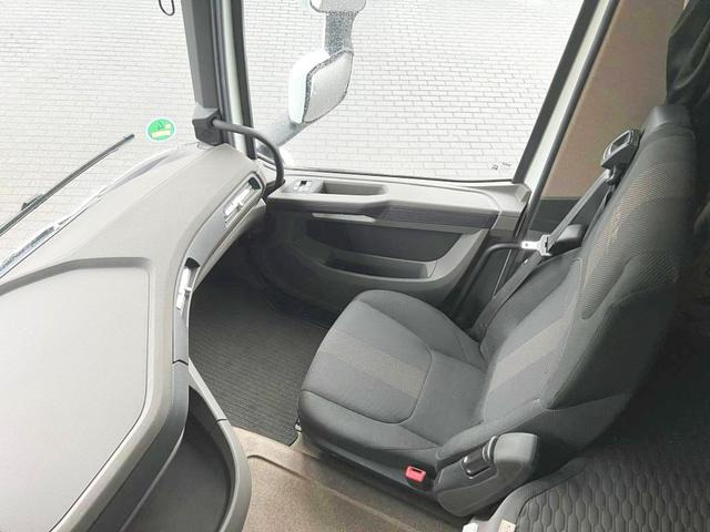 DAF XF 480 FT, Sleeper High Cab, 2x Tank, Intarder - Tractor unit: picture 2 DAF XF 480 FT, Sleeper High Cab, 2x Tank, Intarder - Tractor unit: picture 2