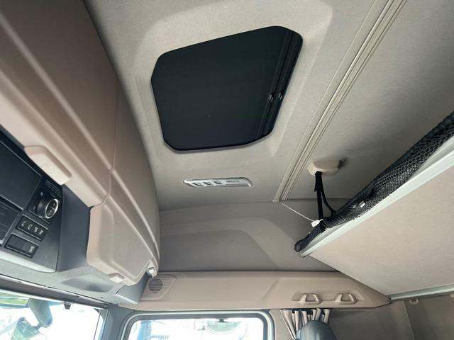 DAF XFn 480 FT Intarder 2xTank 1.105 L Vollspoiler - Tractor unit: picture 5 DAF XFn 480 FT Intarder 2xTank 1.105 L Vollspoiler - Tractor unit: picture 5