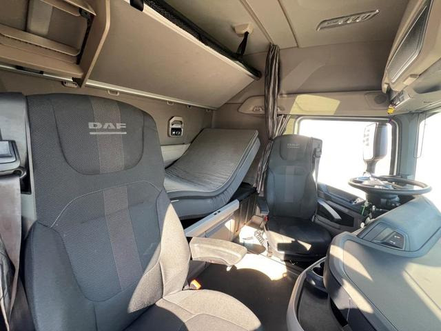 DAF XG 480 FT TraXon ZF-Intarder 2x Tank 1.195 Liter - Tractor unit: picture 3 DAF XG 480 FT TraXon ZF-Intarder 2x Tank 1.195 Liter - Tractor unit: picture 3