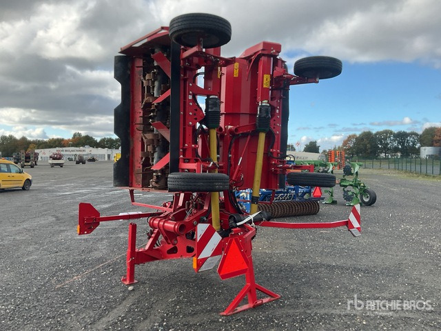 2023 Grimme Toppa 600 Combi Haulm Topper :Misc. Potato Equipment - Haulm topper: picture 4 2023 Grimme Toppa 600 Combi Haulm Topper :Misc. Potato Equipment - Haulm topper: picture 4