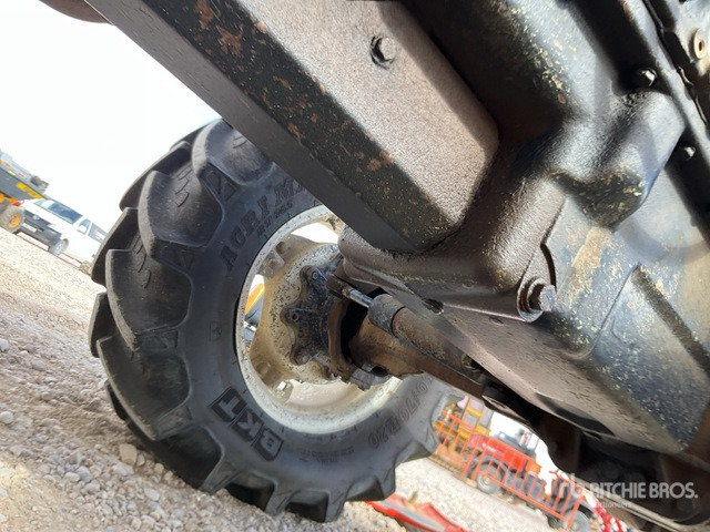 2001 Valtra 3500-4C 4WD Tractor - Farm tractor: picture 4 2001 Valtra 3500-4C 4WD Tractor - Farm tractor: picture 4