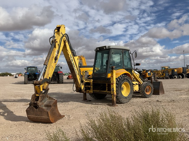 2007 New Holland LB95B-4PT 4x4 Backhoe Loader - Backhoe loader: picture 3 2007 New Holland LB95B-4PT 4x4 Backhoe Loader - Backhoe loader: picture 3