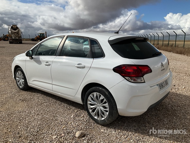 2015 Citroen C4 BlueHDI Automobile - Car: picture 2 2015 Citroen C4 BlueHDI Automobile - Car: picture 2