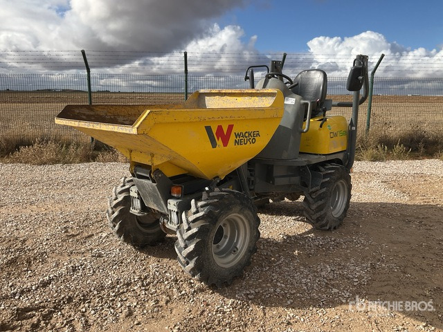 2019 Wacker Neuson DW15E 4x4 Hi-Tip Dumper - Dumper: picture 1 2019 Wacker Neuson DW15E 4x4 Hi-Tip Dumper - Dumper: picture 1