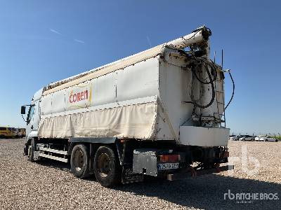 RENAULT 420.26 6X2 6x2 Feed Tank - Tank semi-trailer: picture 2 RENAULT 420.26 6X2 6x2 Feed Tank - Tank semi-trailer: picture 2