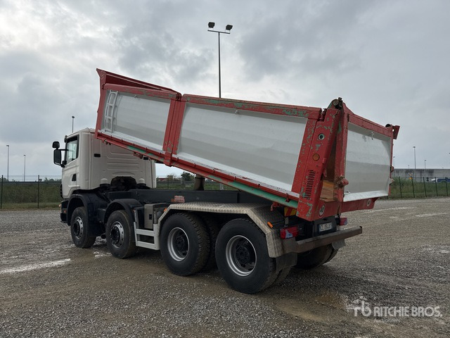 2003 Scania 124C470 8x4 Tri/A Dump Truck - Tipper: picture 4 2003 Scania 124C470 8x4 Tri/A Dump Truck - Tipper: picture 4