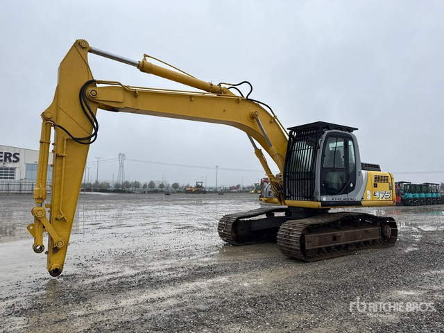 2006 New Holland E175 Tracked Excavator - Crawler excavator: picture 1 2006 New Holland E175 Tracked Excavator - Crawler excavator: picture 1