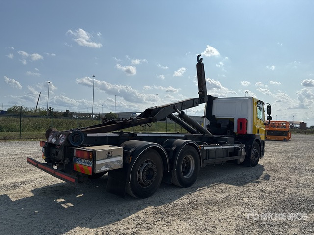 2007 DAF CF85 6x2 Roll-Off Truck - Hook lift truck: picture 4 2007 DAF CF85 6x2 Roll-Off Truck - Hook lift truck: picture 4