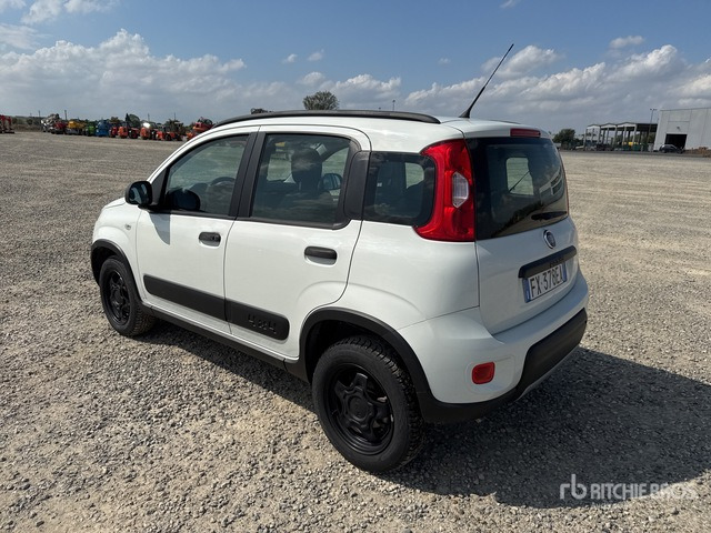 2019 Fiat Panda Autovettura - Car: picture 4 2019 Fiat Panda Autovettura - Car: picture 4