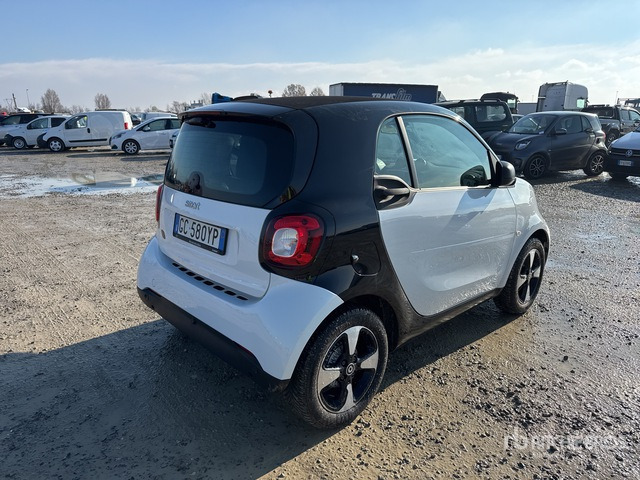 2020 SMART Fortwo COUP EQ 60KW PASSION Automobile - Car: picture 3 2020 SMART Fortwo COUP EQ 60KW PASSION Automobile - Car: picture 3