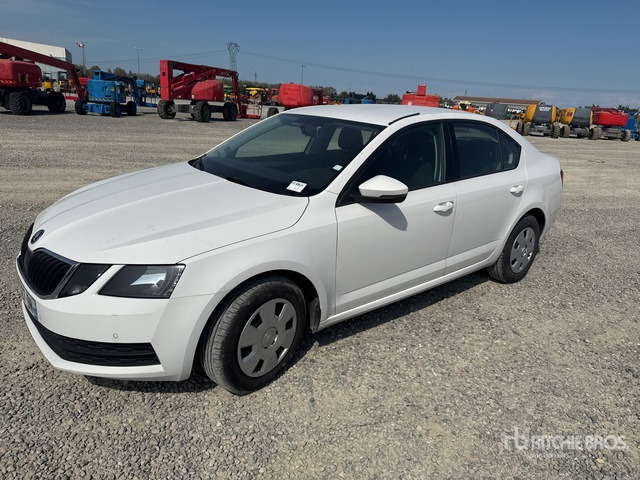 2020 Skoda Octavia Autovettura - Car: picture 2 2020 Skoda Octavia Autovettura - Car: picture 2