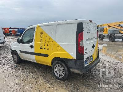 FIAT DOBLO - Box truck: picture 2 FIAT DOBLO - Box truck: picture 2