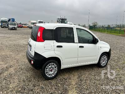 FIAT PANDA Hybrid - Box truck: picture 3 FIAT PANDA Hybrid - Box truck: picture 3