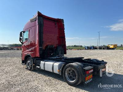 VOLVO FH 420 4x2 - Tractor unit: picture 2 VOLVO FH 420 4x2 - Tractor unit: picture 2