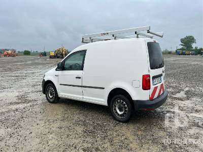 VOLKSWAGEN CADDY 2.0 TDI 122CV EURO 6 4motion - Box truck: picture 2 VOLKSWAGEN CADDY 2.0 TDI 122CV EURO 6 4motion - Box truck: picture 2